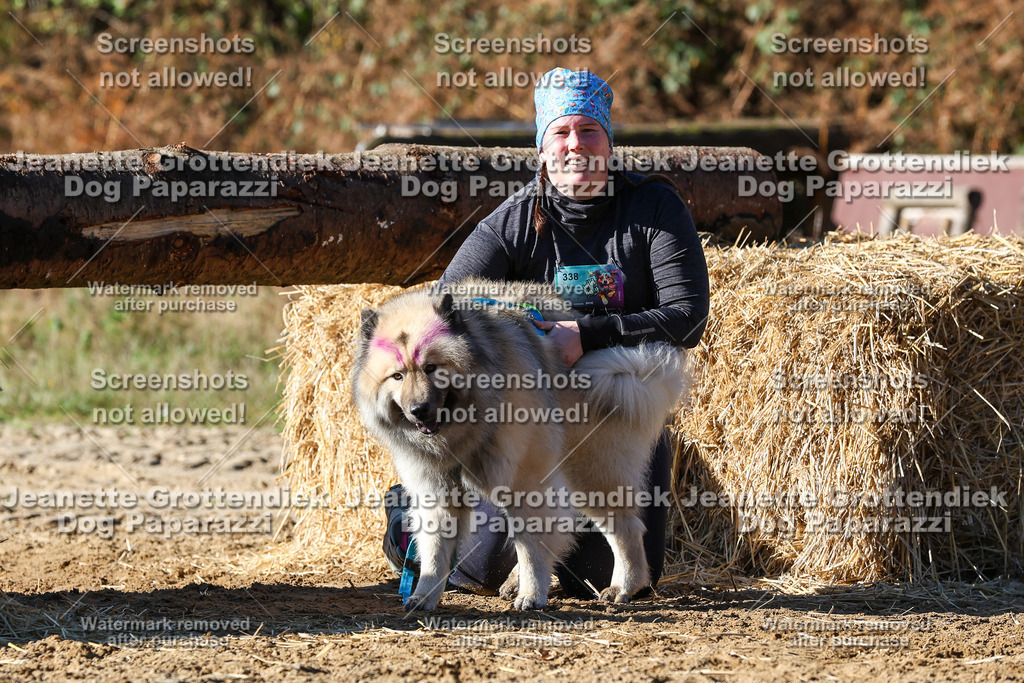 Dog Paparazzi - Strongdog 10-25-2564 | Dog Paparazzi Jeanette Grottendiek Fotografie & Videografie - Realisiert mit Pictrs.com