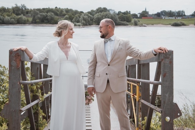 Hochzeitsfotografie enafunk.de | Hochzeitsbilder voller Gefühl | Fotografie Dormagen &amp; NRW | enafunk - Realisiert mit Pictrs.com
