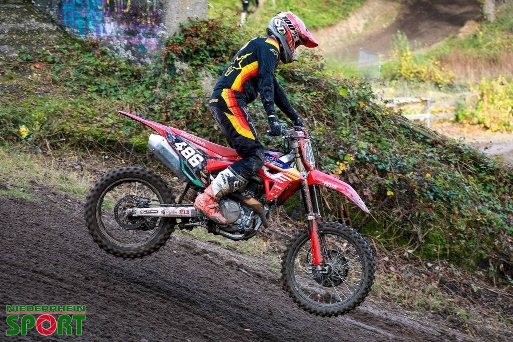 OpenTrack2024_Sonntag_Experten_015 | Bildergalerie von Sport-Ereignissen aber auch von weiteren spannenden Dingen - nicht nur vom Niederrhein. In Anlehnung an den bekannten Spruch von Hanns Dieter Hüsch heißt das Motto: "Niederrhein ist überall".  - Realisiert mit Pictrs.com