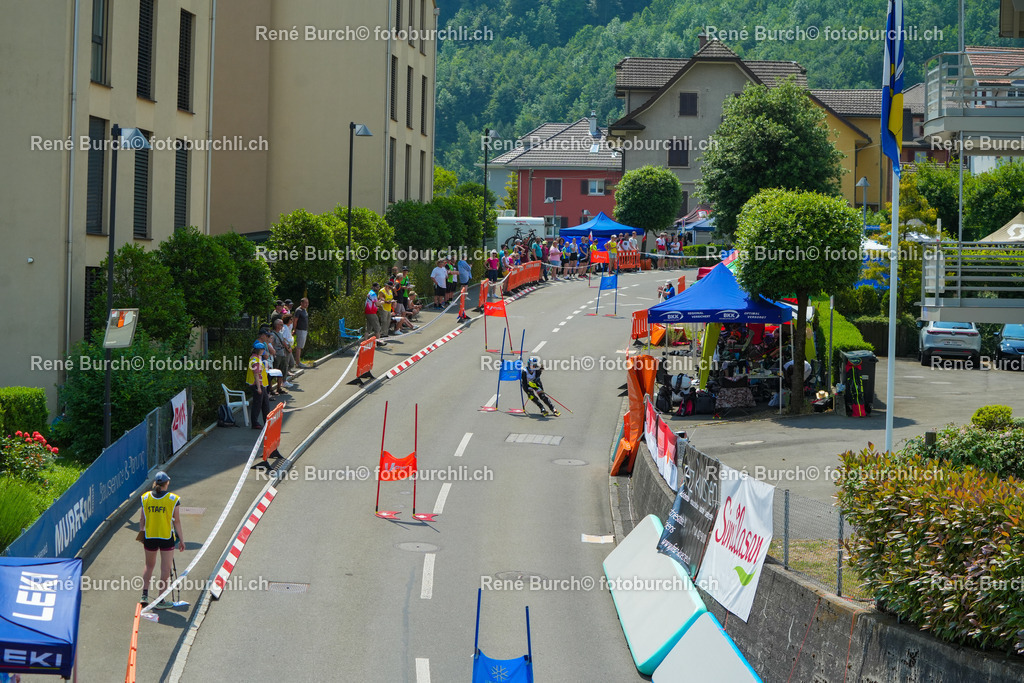 RB_06365 | René Burch leidenschaftlicher Fotograf aus Kerns in Obwalden.  Hier finden sie Sport, Landschaft und Natur Fotografie.
 - Realisiert mit Pictrs.com