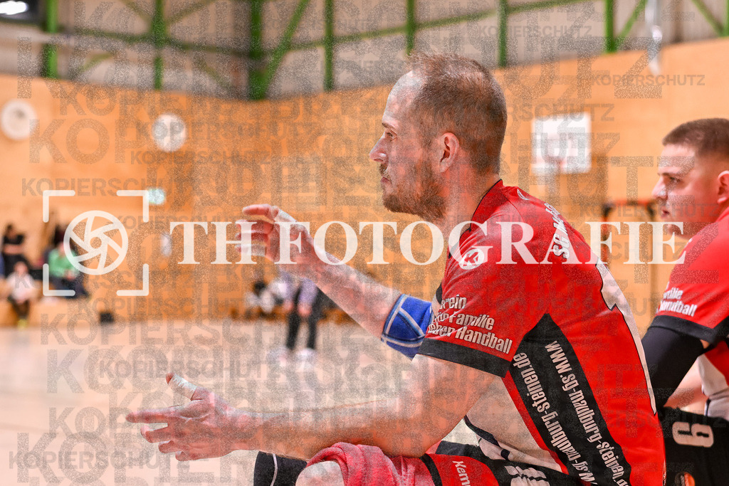 GER, SG Maulburg/Steinen - TV St. Georgen, Handball, Landesliga, 16. Spieltag, Saison 2023/2024, 17.02.2024 | Daniel Winkelbeiner (SG Maulburg/Steinen, #15)

GER, SG Maulburg/Steinen - TV St. Georgen, Handball, Landesliga, 16. Spieltag, Saison 2023/2024, 17.02.2024

Foto: TH Fotografie/Thomas Hess