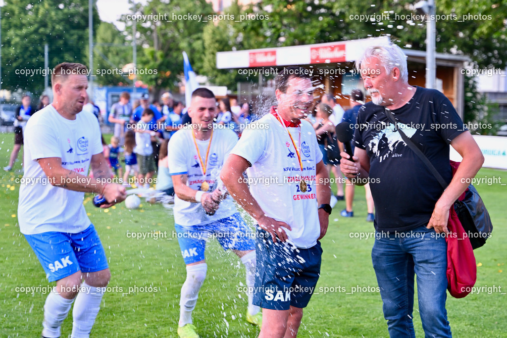 Villacher Bier Cup 2022/23 Siegerehrung SAK vs. SV Dellach Gail 17.6.2023 | hockey sports photos, Pressefotos, Sportfotos, hockey247, win 2day icehockeyleague, Handball Austria, Floorball Austria, ÖVV, Kärntner Eishockeyverband, KEHV, KFV, Kärntner Fussballverband, Österreichischer Volleyballverband, Alps Hockey League, ÖFB, 