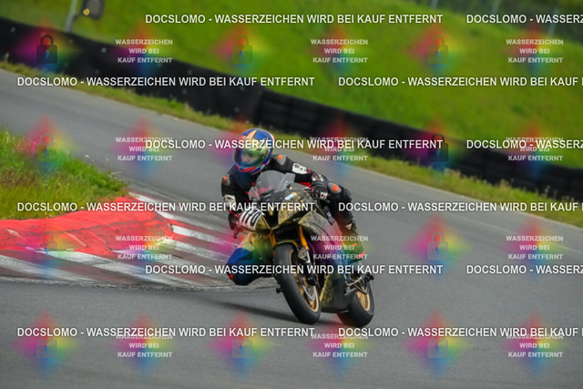 2026_05_08_PBK_25690_LRX | Sportfotografie; SlowMotion; Video; Rennstrecke; Hafeneger; Speer; Racing; RSE; BMW; CBO; Trackday; Motorsportarena; Hockenheimring; Brno; Most; Barcelona; Valencia