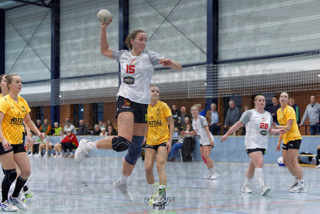 Frauen Oberliga Mitte (HHV); HSG Eibelshausen/Ewersbach - HSG Wettenberg II | Frauen Oberliga Mitte (HHV); HSG Eibelshausen/Ewersbach - HSG Wettenberg II am 13.12.2025 in Steinbrücken (Sporthalle am Hammerweiher)Photo © 2025 - Jörg Heinrich - Realisiert mit Pictrs.com