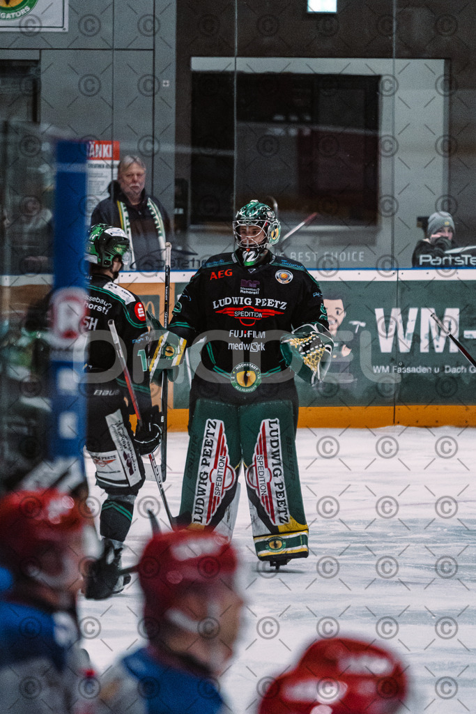 Alligators_vs_Peiting_04_01_2026-093 | Höchstadt Alligators Fotogalerie: Eishockey-Action aus Franken. Professionelle Spielfotos, Portraits & Stadionbilder zum Download. Jetzt entdecken! - Realisiert mit Pictrs.com