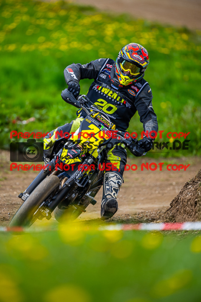 MaZZes_FotoMatrix_230506_0853 | S2