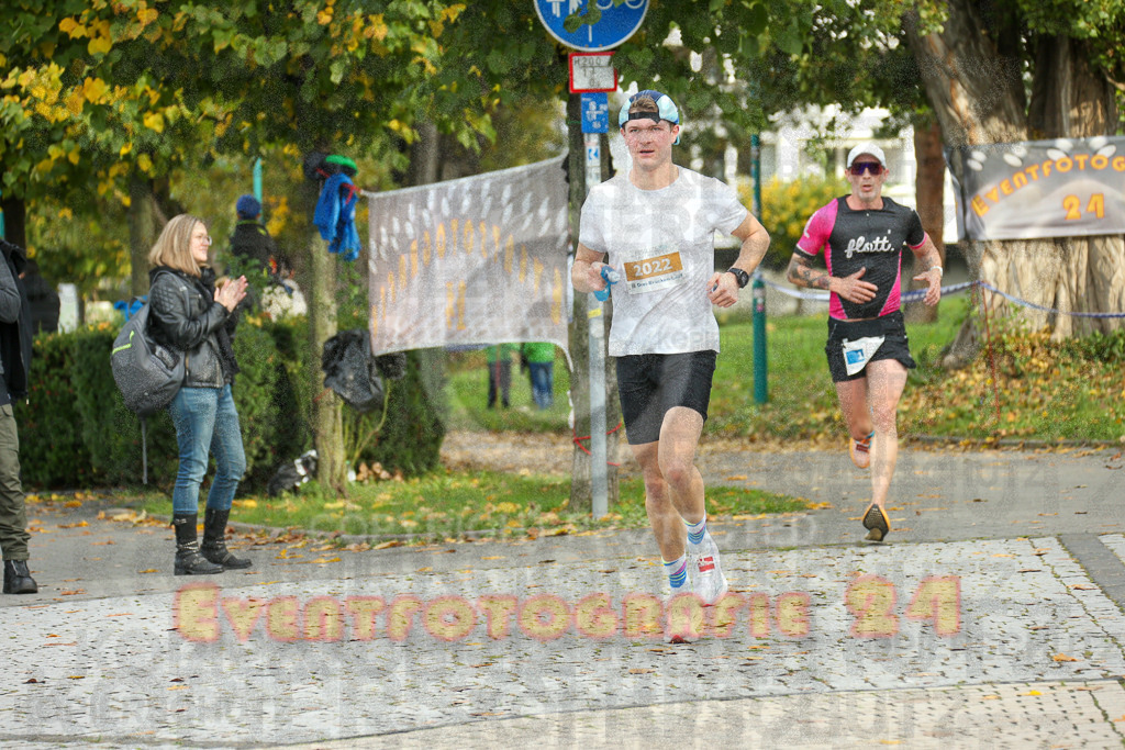 241020_0959_EX1_7366 | Sportfotografie im Rhein-Sieg Kreis, Köln, Bonn, NRW, Rheinland Pfalz, Hessen, etc. Unser Tätigkeitsfeld umfasst den Laufsport vom Volkslauf über den Marathon, Duathlon, Triathon bis zum Ultralauf wie Kölnpfad Ultra oder Schindertrail.
