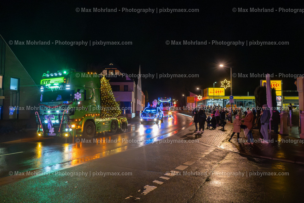 Lichterfahrt-Barsntorf_061225-MM_8597-0033 | Max Mohrland - Photography - Realisiert mit Pictrs.com