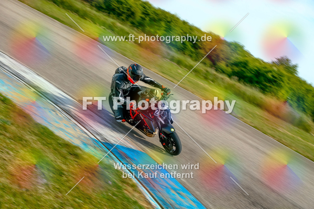 _MOT0757 | Hier findet Ihr Bilder von Touristenfahrten auf der Nürburgring Nordschleife oder von anderen Veranstaltungen die ich besucht habe. Viel Spass beim Durch Schauen 