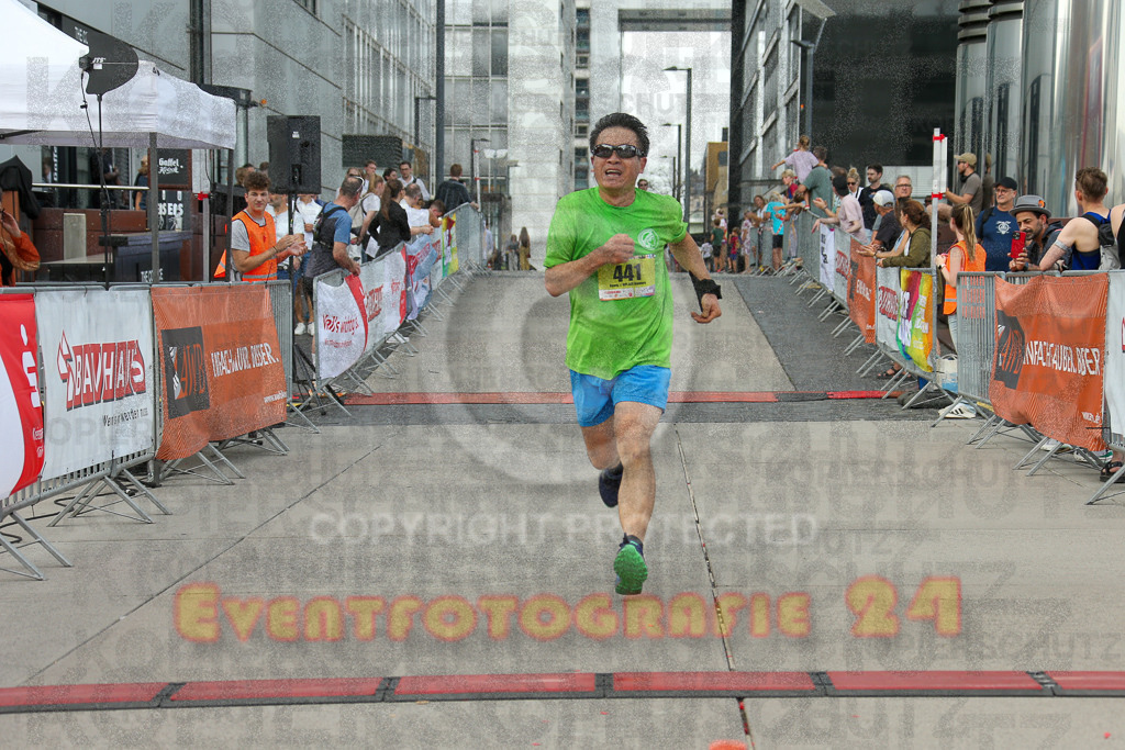 250920_1517_EX1_8769 | Sportfotografie im Rhein-Sieg Kreis, Köln, Bonn, NRW, Rheinland Pfalz, Hessen, etc. Unser Tätigkeitsfeld umfasst den Laufsport vom Volkslauf über den Marathon, Duathlon, Triathon bis zum Ultralauf wie Kölnpfad Ultra oder Schindertrail.