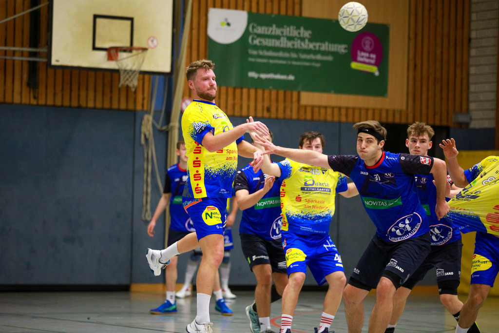 SVN_OscRheinhausen_021124_081 | Bildergalerie von Sport-Ereignissen aber auch von weiteren spannenden Dingen - nicht nur vom Niederrhein. In Anlehnung an den bekannten Spruch von Hanns Dieter Hüsch heißt das Motto: "Niederrhein ist überall".  - Realisiert mit Pictrs.com