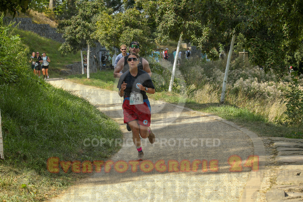 250824_1458_EX1_8220 | Sportfotografie im Rhein-Sieg Kreis, Köln, Bonn, NRW, Rheinland Pfalz, Hessen, etc. Unser Tätigkeitsfeld umfasst den Laufsport vom Volkslauf über den Marathon, Duathlon, Triathon bis zum Ultralauf wie Kölnpfad Ultra oder Schindertrail.