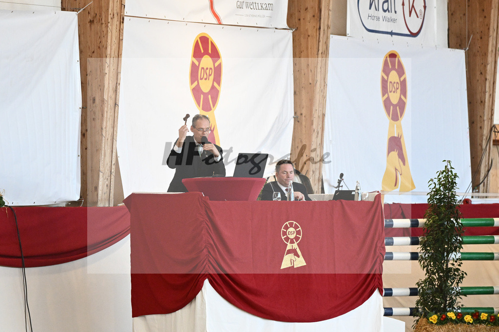 Impressionen Auktion_2243605 | hf-fotografie - Realisiert mit Pictrs.com