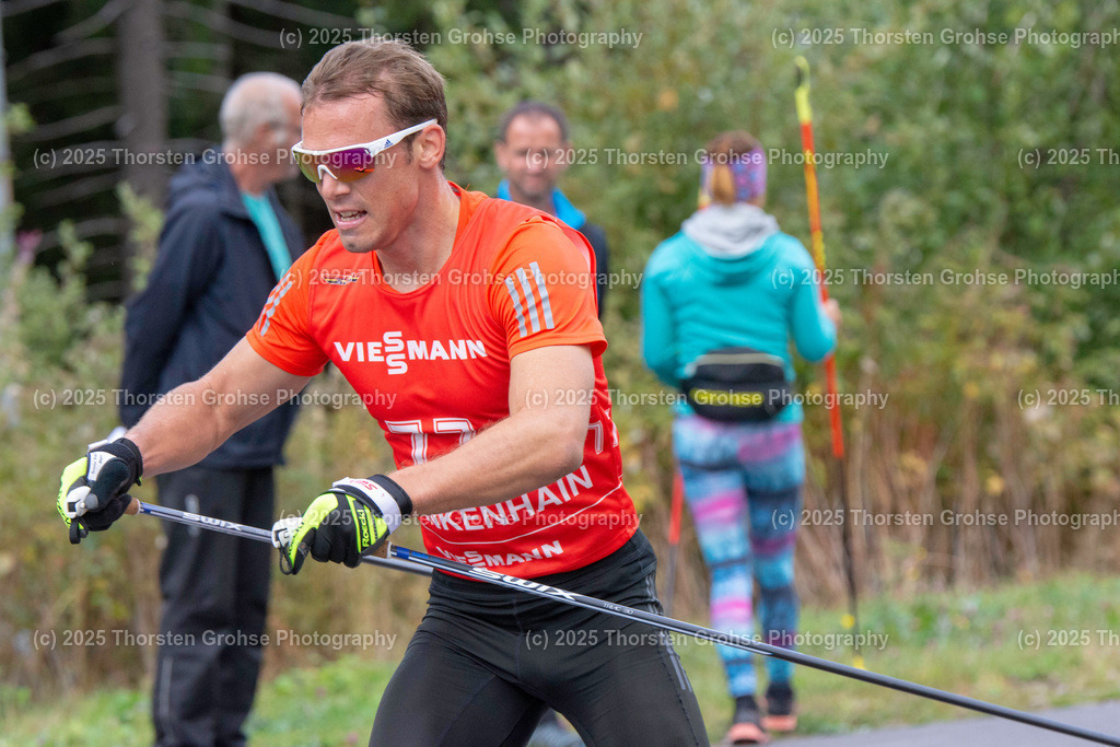 Deutsche Meisterschaften Biathlon | Deutsche Meisterschaften Biathlon, Speziallanglauf Maenner am 14.09.2018 in der DKB SKI ARENA in Oberhof, (Deutschland)

Bild: Schempp Simon vom SZ Uhingen / Zoll - Realisiert mit Pictrs.com