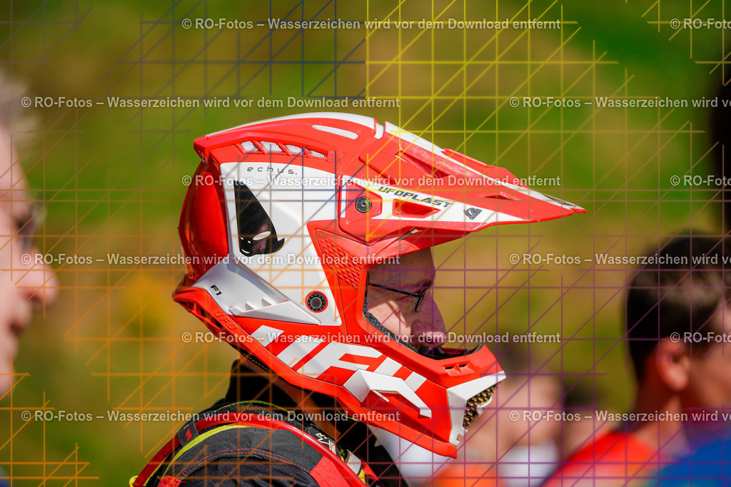 2 Lauf Mernes-28 | Sportfotografie von RO-Fotos: Motorsport, Motocross, Enduro, Laufveranstaltungen und Triathlon. Professionelle Fotos von Sportlern und Events. - Realisiert mit Pictrs.com