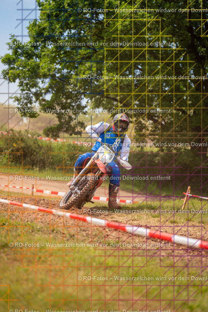 Wolfshausen 3 Lauf -215 | Sportfotografie von RO-Fotos: Motorsport, Motocross, Enduro, Laufveranstaltungen und Triathlon. Professionelle Fotos von Sportlern und Events. - Realisiert mit Pictrs.com