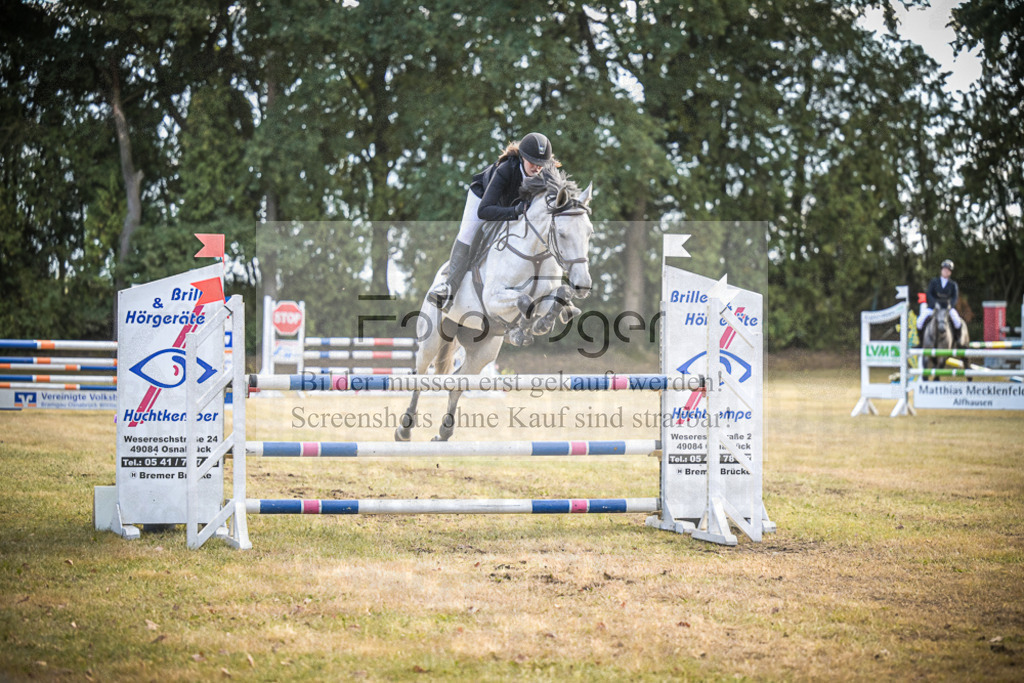 DOS_0616 | Entdecke hochwertige Reitturnierfotos von Foto Oger. Professionell, emotional und authentisch – jetzt Lieblingsmomente im Shop bestellen.Deutschlandweite Turnierfotografie. - Realisiert mit Pictrs.com