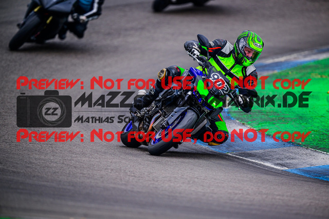 MaZZes_FotoMatrix_240614_6007705_2-469 | INST