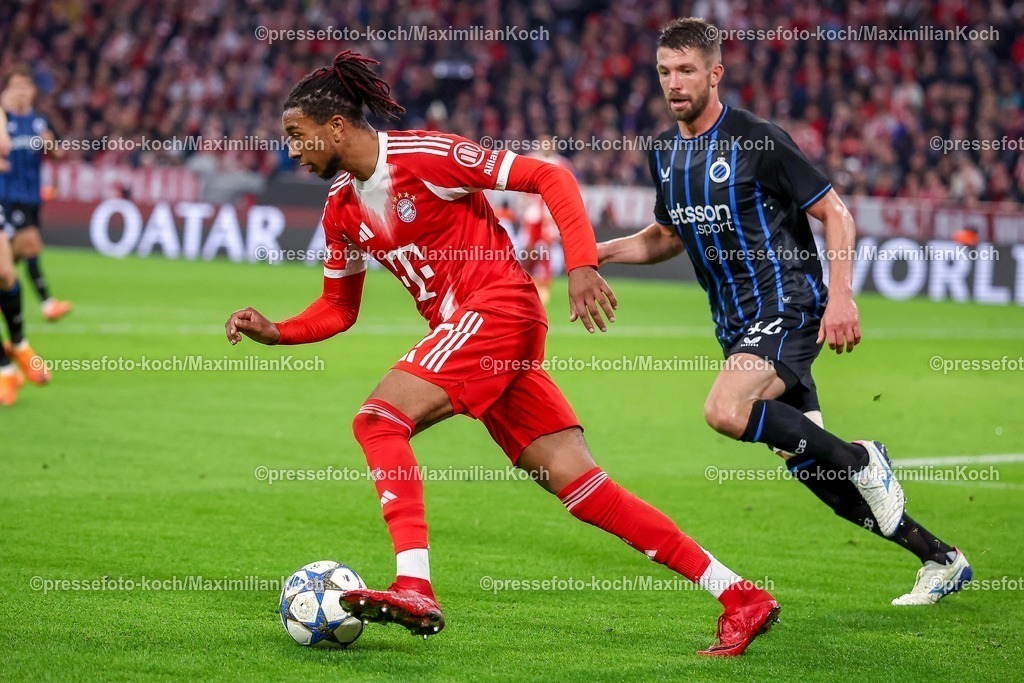UCL22102501112 | 22.10.2025, Fußball, UEFA Champions League, FC Bayern München - Club Brügge, Allianz Arena, Saison 2025 2026: xxxxxxxxxxRegulations prohibit any use of photographs as image sequences and or quasi-video.