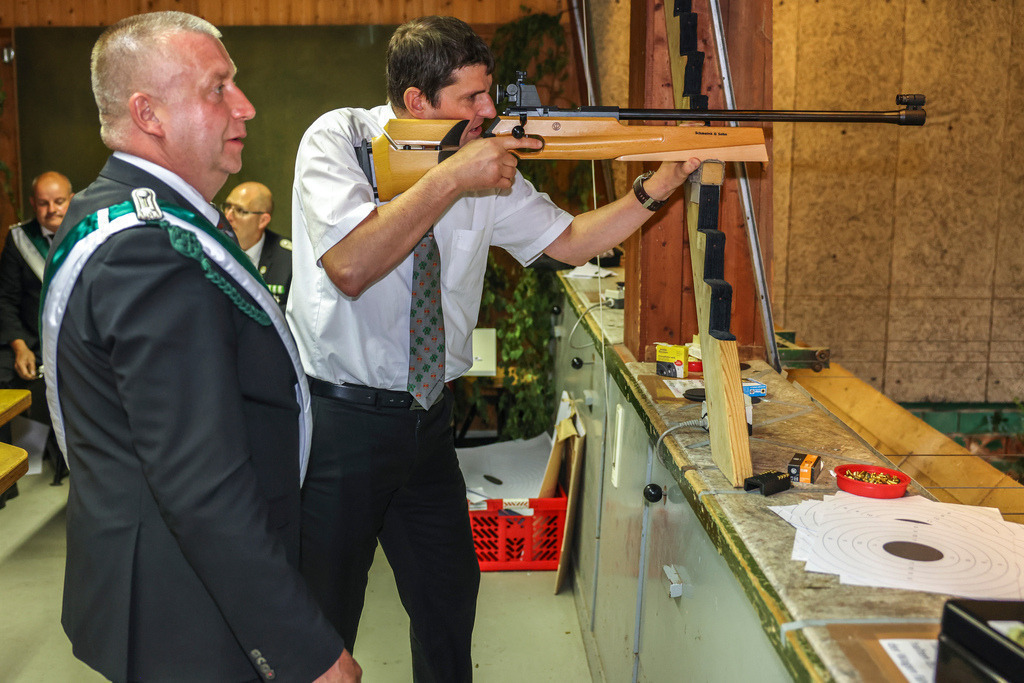 top-top.de 240629-077 | Foto, Video, Fotografie, Videografie, Fotobox, DJ, Discjockey, Musik, Musikbox, Veranstaltung, Photobooth, Amazon, Ebay, Buchtipp, Bestseller, Autor, Verlag, Buch, Wesel, Hamminkeln, NRW, Dinslaken, Rees, Drohne, Hochzeit, Party, Fotobox, Wesel, Fotograf