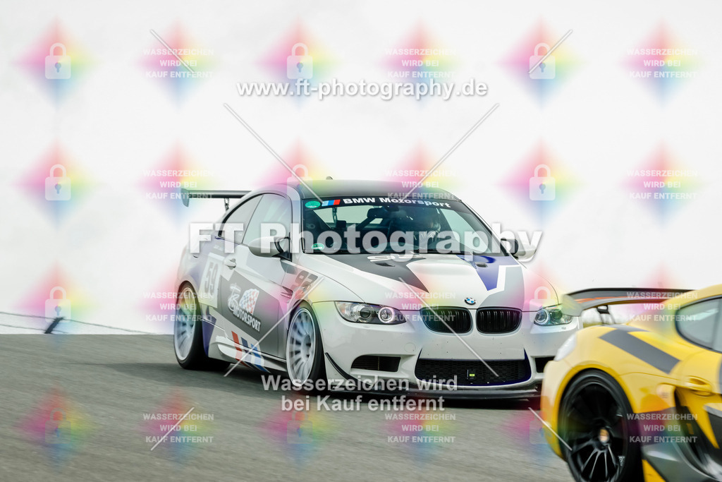 _GTS5561 | Hier findet Ihr Bilder von Touristenfahrten auf der Nürburgring Nordschleife oder von anderen Veranstaltungen die ich besucht habe. Viel Spass beim Durch Schauen 