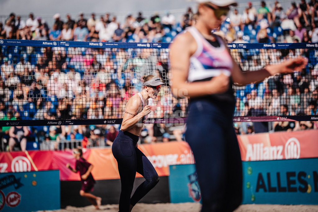 Beachvolleyball | Frauen | Deutsche Meisterschaften 2025 Timmendorfer Strand | 05.09.2025 | Marie Schieder jubelt