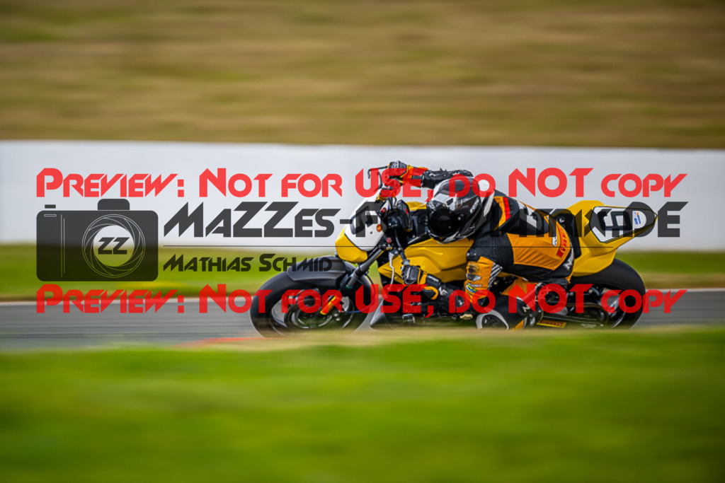 MaZZes_Fotomatrix_20230721_6007705_5226 | TWIN CUP