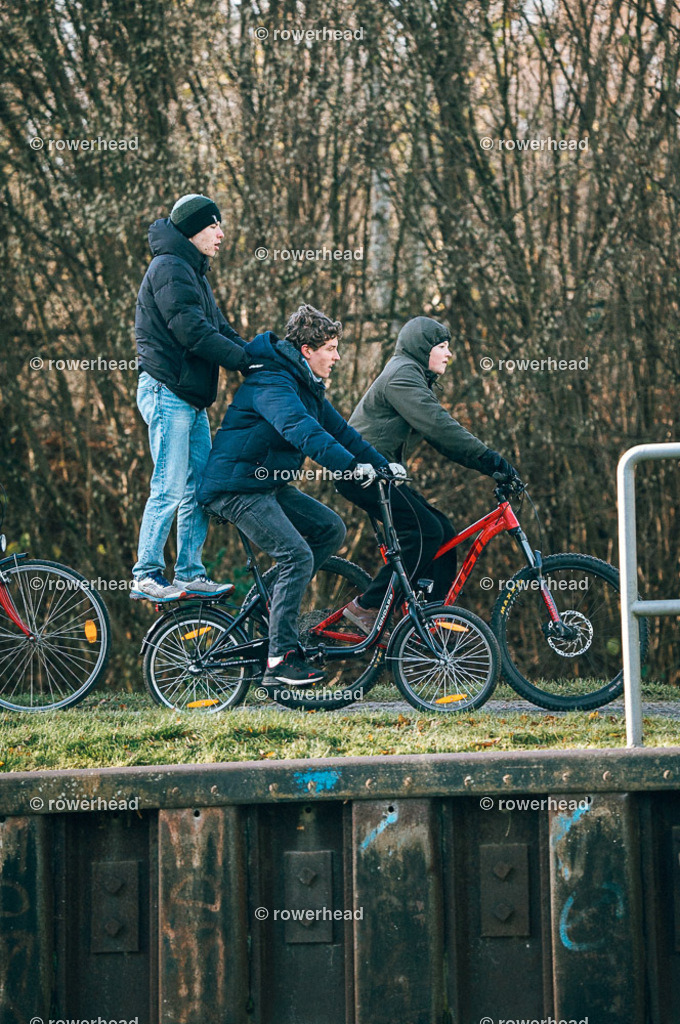 20241130_rowerhead_Rega_S0301_DSC01374 | rowerhead - Realisiert mit Pictrs.com