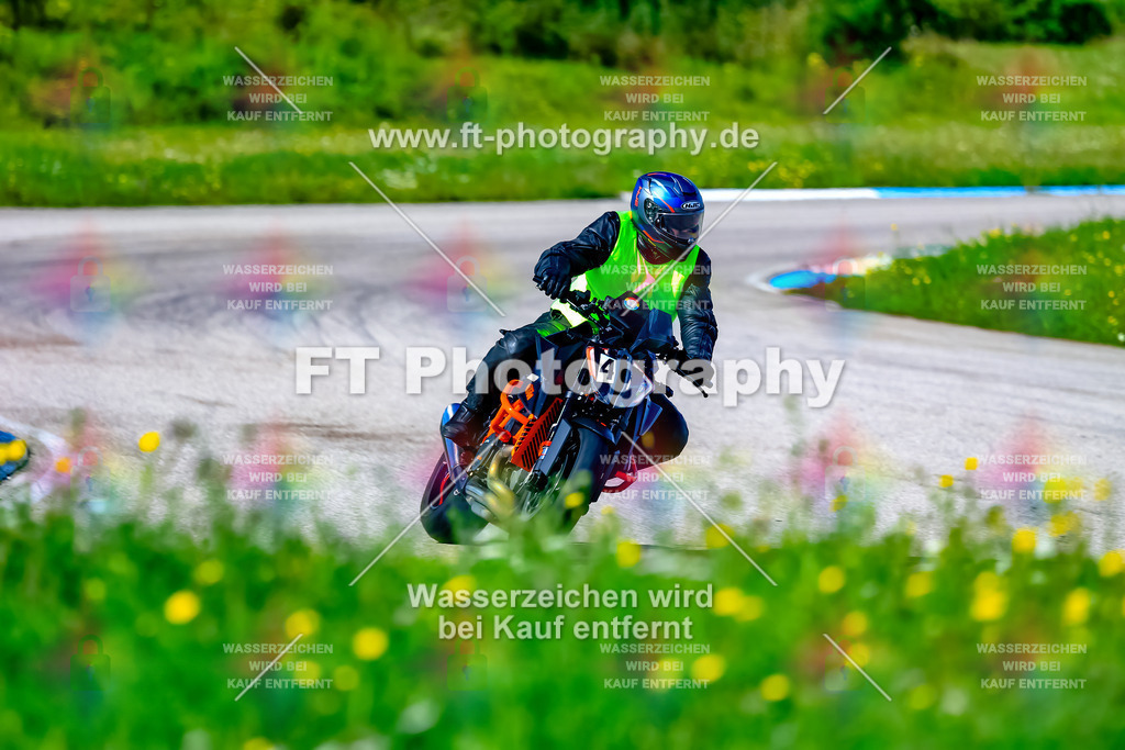 004-5546 | Hier findet Ihr Bilder von Touristenfahrten auf der Nürburgring Nordschleife oder von anderen Veranstaltungen die ich besucht habe. Viel Spass beim Durch Schauen 