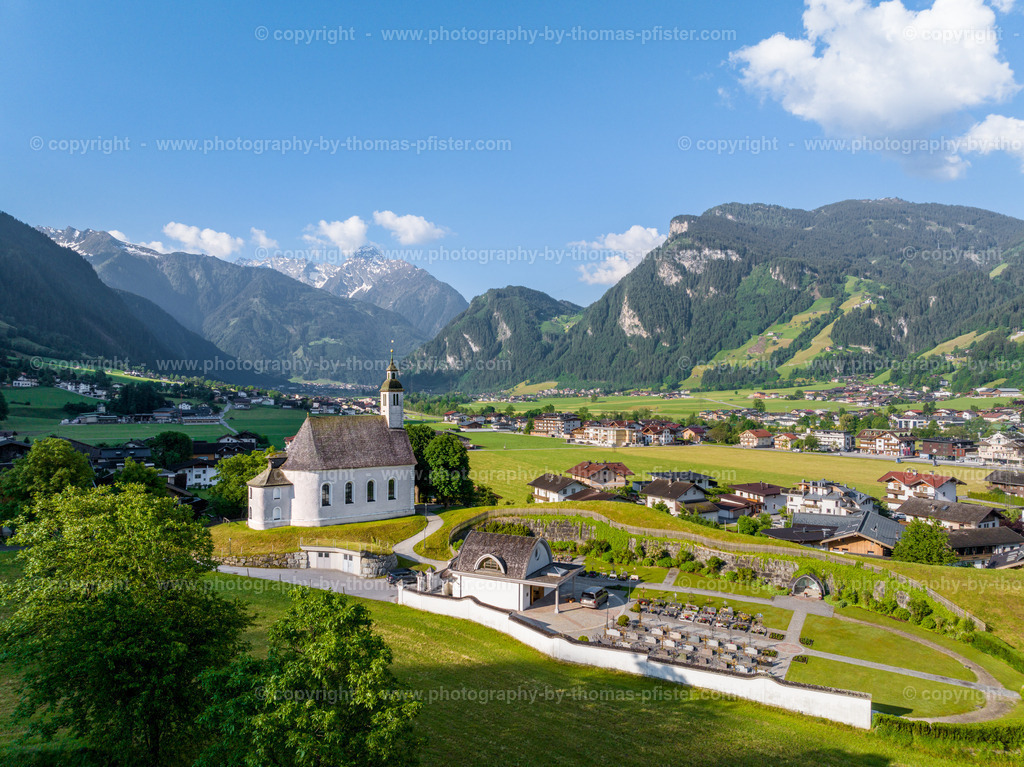 Ramsau Kirche copyright  Thomas Pfister-1 | PHOTOGRAPHY BY THOMAS PFISTER