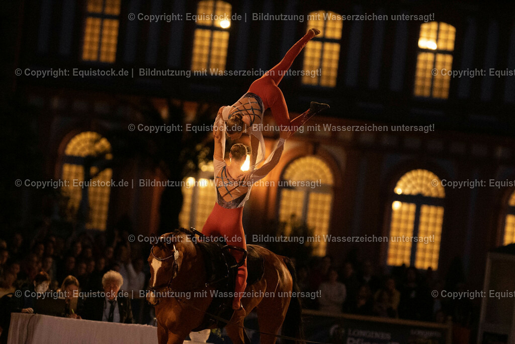 20230527_Voltigieren_NASPA_Flutlicht_0734 | equistock