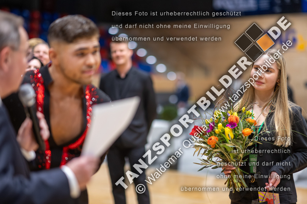 20260328-04105 | Hier finden Sie Tanz Bilder vom Latein und Standard Formationen tanzen. Sportbilder vom Tanzsport. Schöne Fotos und von Weltmeisterschaft, Europameisterschaft, Bundesliga, Regionalliga, Oberliga und Landesliga sowie von GOC Stuttgart, DanceComp, WM Bremen