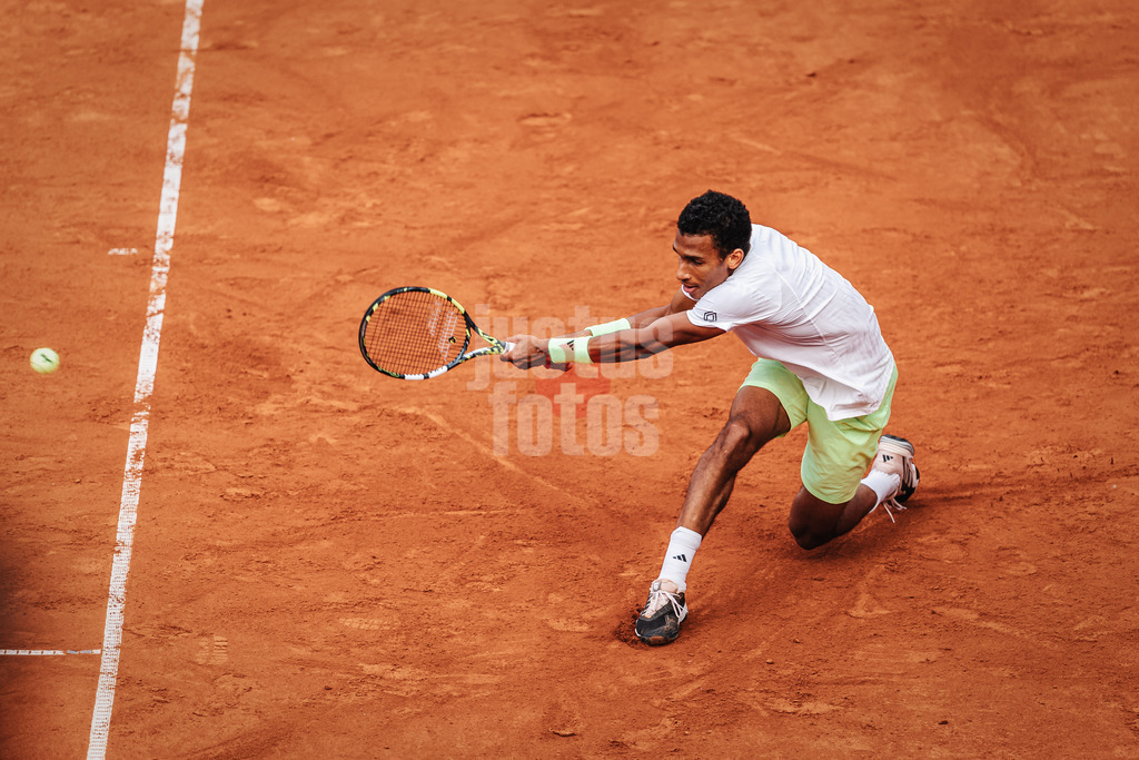 Tennis | Männer | bitpanda Hamburg Open | ATP 500 | Felix Auger-Aliassime (CAN) vs. Andrei Andrejewitsch Rubljow (RUS) | 23.05.2025 | Felix Auger-Aliassime Rückhand