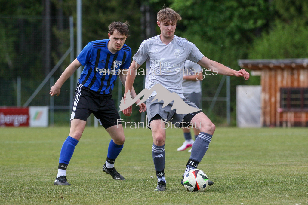 993T0492 | Medien- Sport- Entertainmentfotos