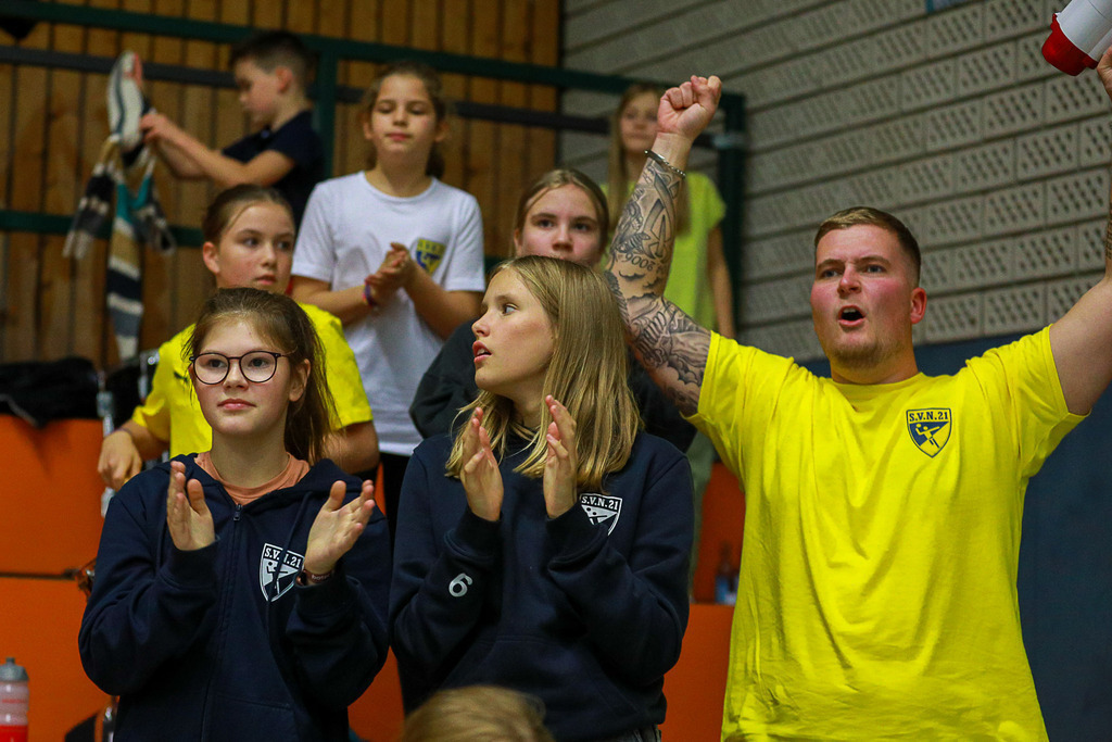 SVN_TvBiefang_161124_210 | Bildergalerie von Sport-Ereignissen aber auch von weiteren spannenden Dingen - nicht nur vom Niederrhein. In Anlehnung an den bekannten Spruch von Hanns Dieter Hüsch heißt das Motto: "Niederrhein ist überall".  - Realisiert mit Pictrs.com