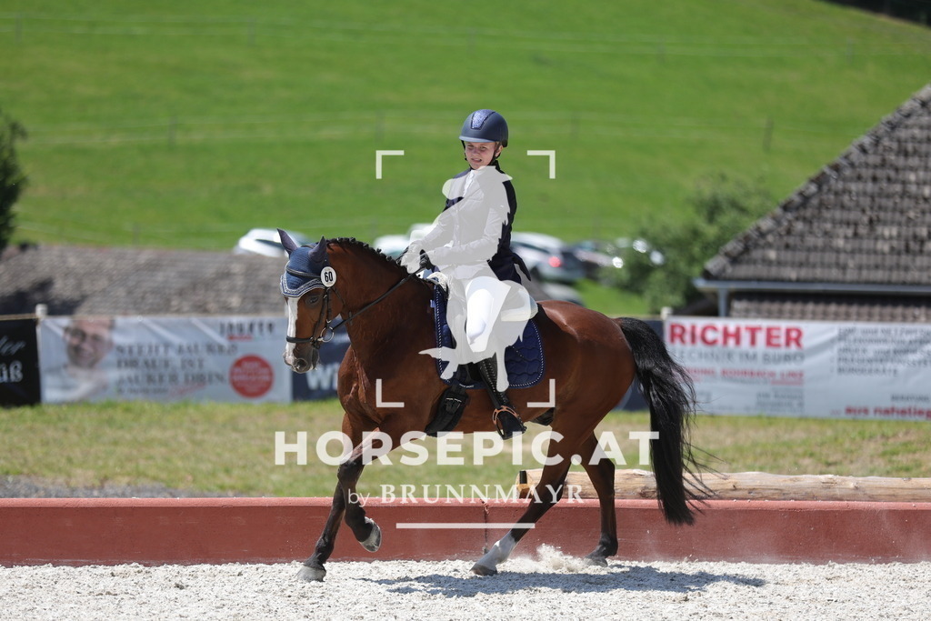 0P6A6340 | Willkommen bei Brunnmayr - Design & Fotografie – Ihrem Spezialisten für Reitturniere und Pferdeveranstaltungen in Oberösterreich, Salzburg und Bayern! Seit über 17 Jahren sind wir leidenschaftlich dabei.