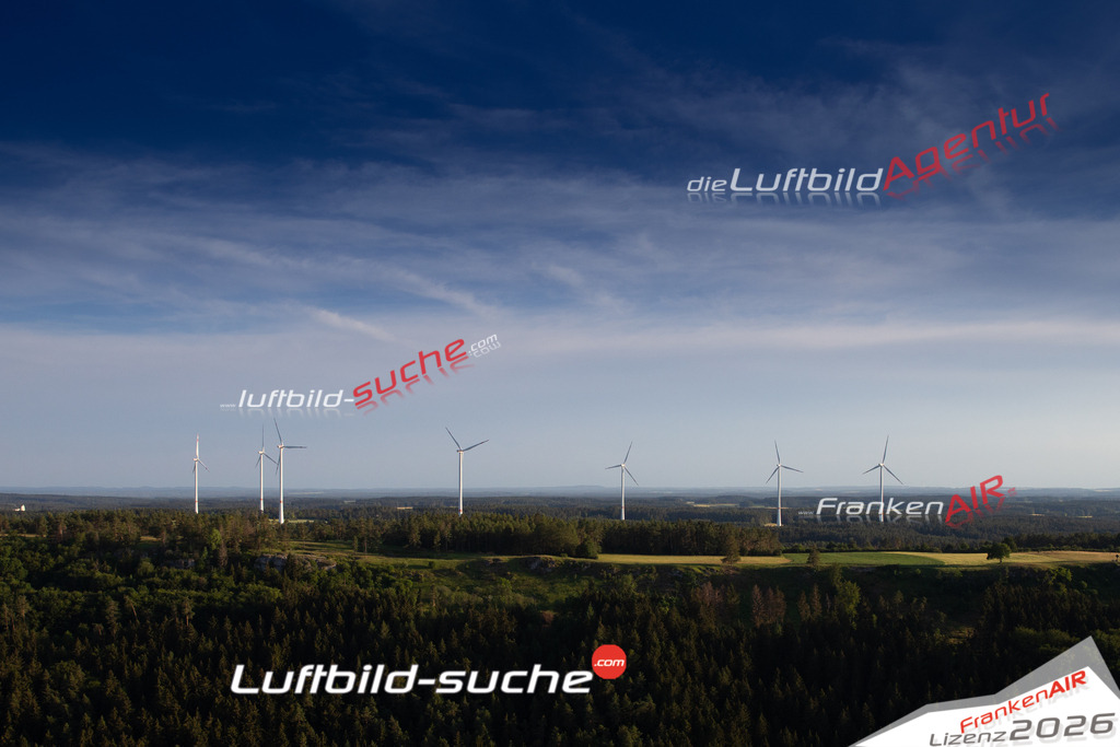 Aktuelles Luftbild von windpark Kasendorf - Die Luftaufnahme wurde 2020 mittels UL-Flugzeug erstellt ( keine Drohne ) - hochauflösende Kamera-Systeme von  Canon -Beste Qualität - Für grossformatige Ausdrucke geeignet. Die Geschenkidee !