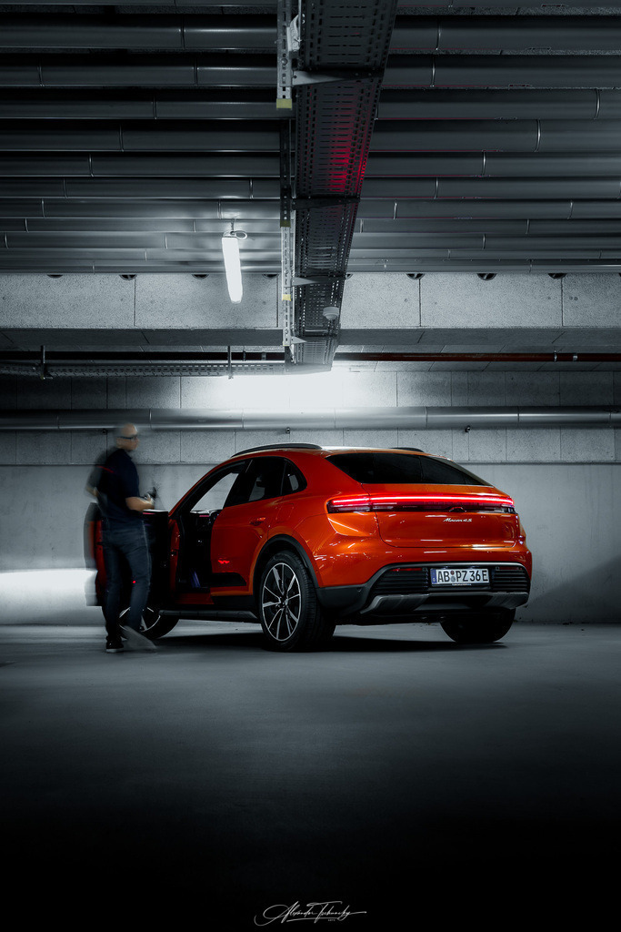 R6AT6816 _Alexander Tschuncky | Entdecken Sie die faszinierende Welt von Alexander Tschuncky Arts: Kreative Fotografie, atemberaubende Automobilkunst und hochwertiger Bilderdruck. Lassen Sie sich inspirieren! - Realisiert mit Pictrs.com