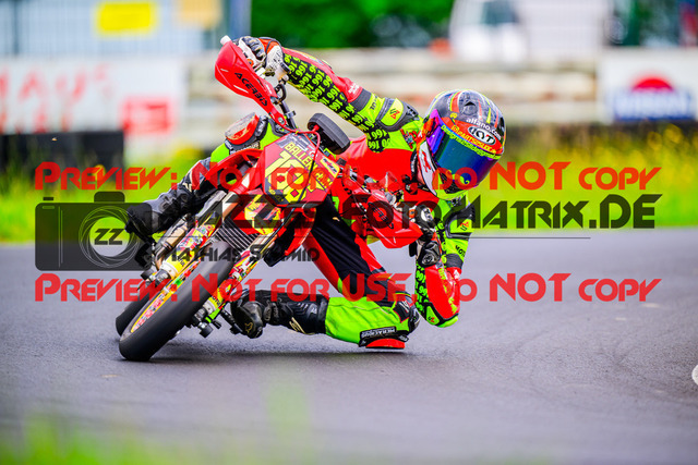 MaZZes_FotoMatrix_240604_6007705_2497 | Fotograf Mathias Schmid
Sportfotograf,
Eventfotograf,
Hochzeitsfotograf,
Portraitfotograf