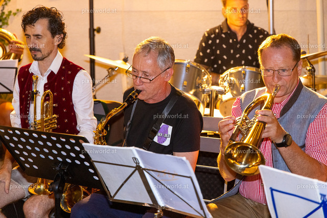Musikabend beim Kreuzwirt mit der Gruppe Techelsberger Blech | Bildershop von pixelworld.at - Realisiert mit Pictrs.com
