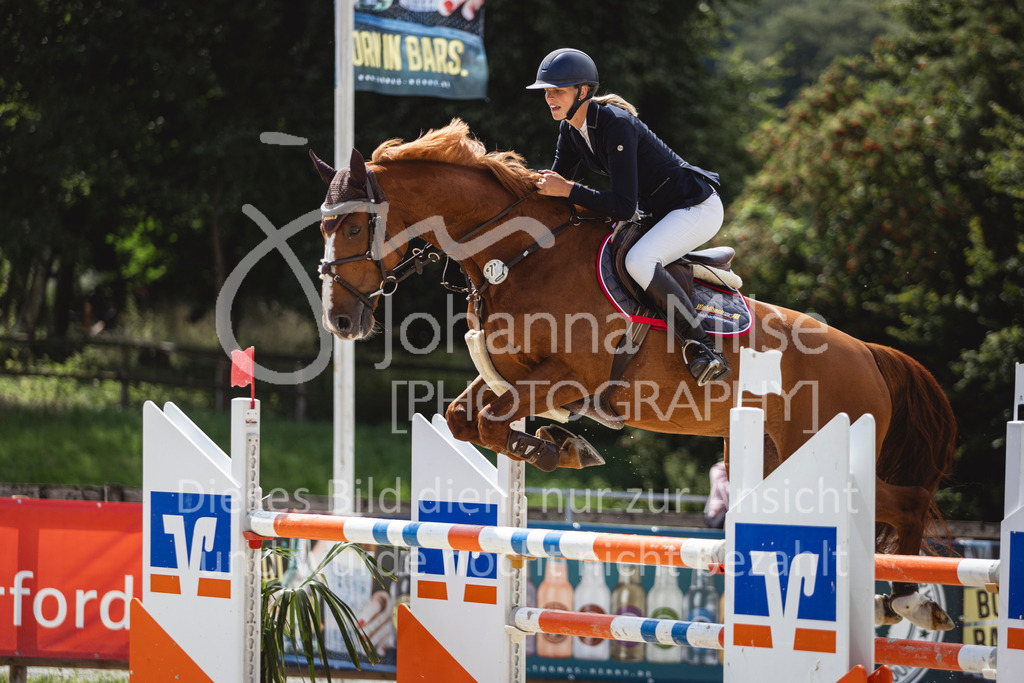 240712_BHO_ZweiPh-M2-1-542 | Deine schönsten Turniermomente als professionelle Fotos! Entdecke hochwertige Pferdesport-Fotografie im Online-Shop. Jetzt Fotos finden & bestellen!