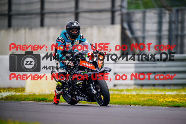 MaZZes_FotoMatrix_240831_6007705_6026 | STK1000