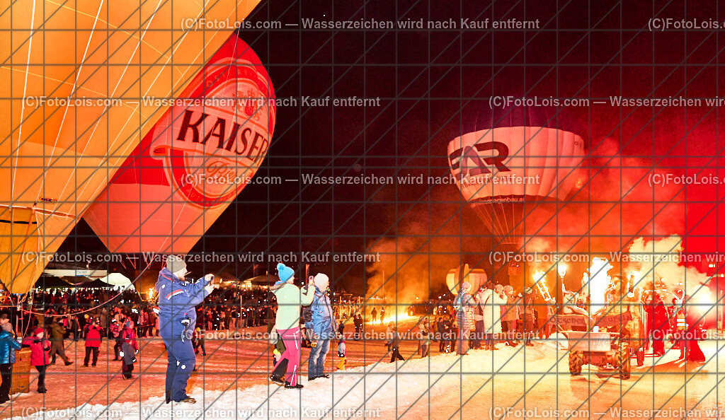 ALP5021_Nacht der Ballone_Gaminger Oetscherteufeln | NACHT DER BALLONE in Lackenhof am Ötscher, Sa 28. Dezember 2024.Mit einer Schauübung der Bergrettung Lackenhof, dem Ballonclub Ötscherland und den Gaminger Ötscherteufeln unter Zusammenarbeit mit der FF Lackenhof, dem Musikverein, dem Pensionistenverband, dem CampingClub, der Schirmbar und Konditorei Czihak, der Fuchswaldhütte und der Pizzeria Venezia, die für die Verköstigung sorgten, sowie der Ötscherliftgesellschaft, der Gemeinde Gaming und dem Ötscher-Tourismusverband.