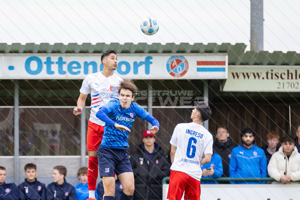 20251004_Picselweb-Fotografie_1R3_3140_web | Bezirkspokal Viertelfinale, SV Ahlerstedt/Ottendorf - SV Drochtersen/Assel II, Ergebnis 0:3. Foto: Jörg Struwe - picselweb.de - Realisiert mit Pictrs.com