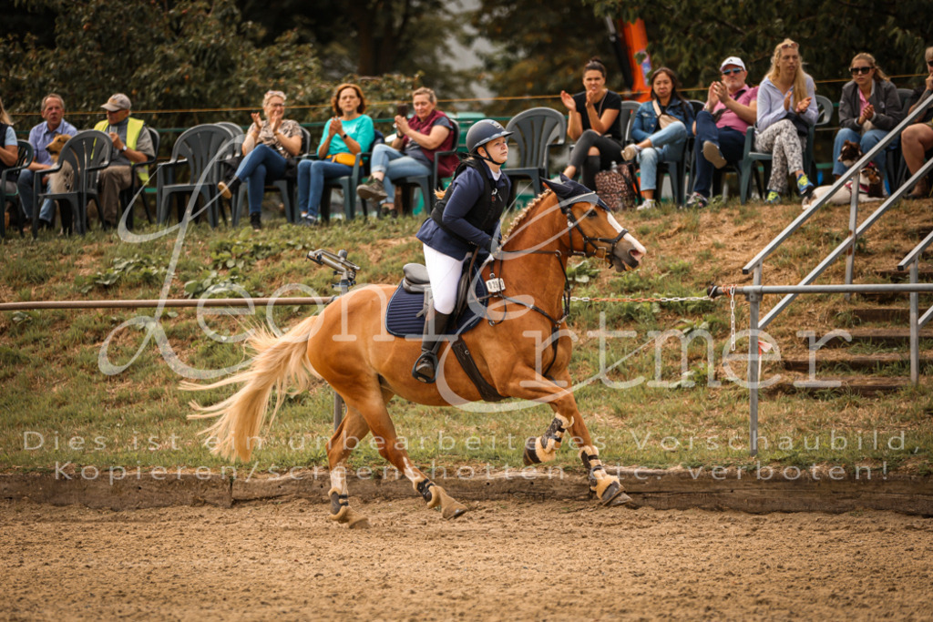 05.SoSpWB00295 | Leoni Ertmer Photography - Realisiert mit Pictrs.com