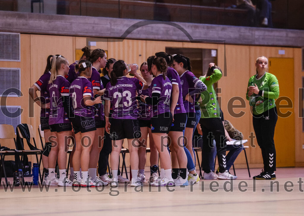 2025-02-22_106_SpVgg_Altenerding_gegen_TG_Landshut | Erding, Deutschland, 22.02.2025:Handball, Bezirksoberliga Frauen Altbayern 2024 / 2024, 15. Spieltag, SpVgg Altenerding gegen TG Landshut, Endergebnis: 25:22Foto: Christian Riedel / fotografie-riedel.net