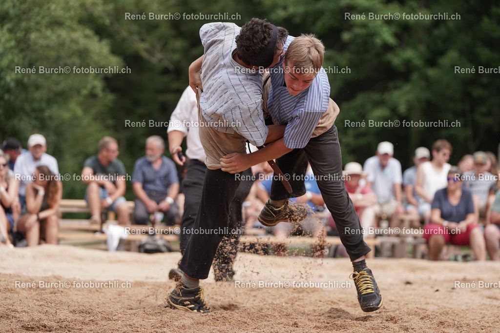 DSC00043-2 | René Burch leidenschaftlicher Fotograf aus Kerns in Obwalden.  Hier finden sie Sport, Landschaft und Natur Fotografie.
 - Realisiert mit Pictrs.com