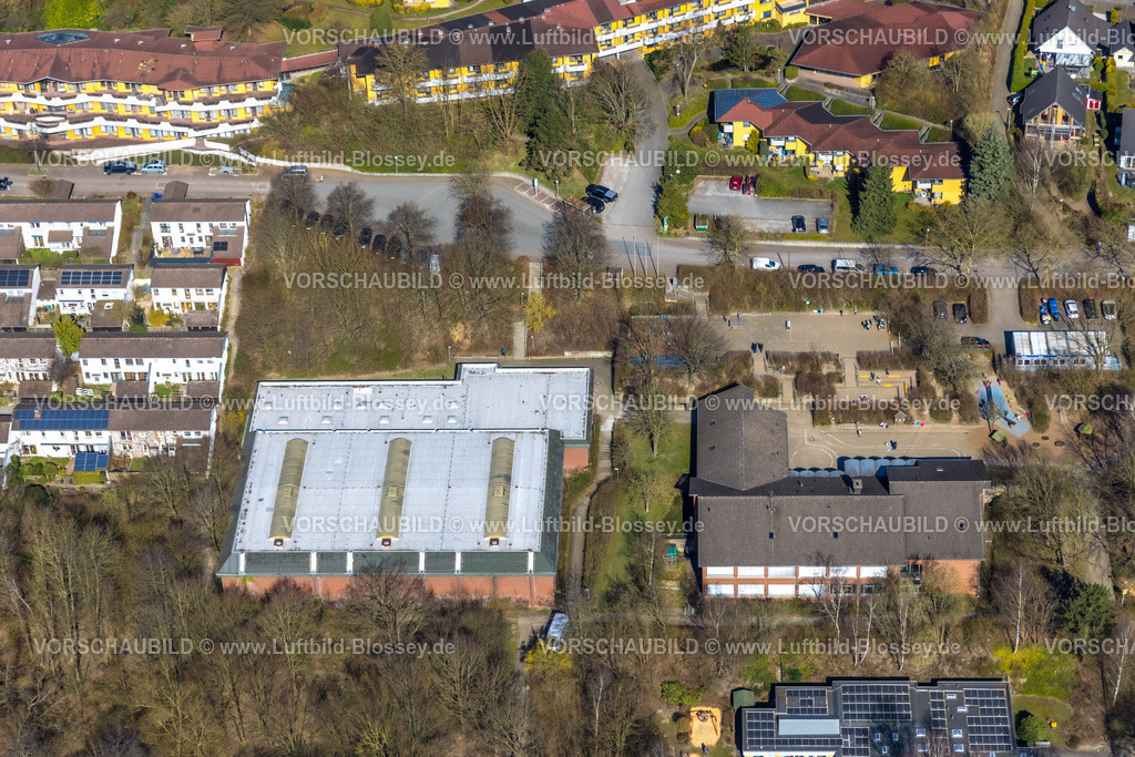 Herdecke250303279 | Luftbild, Seniorenhaus Kirchende Altenheim und Pflegeheime mit Betreutem Wohnen, Städtische Gemeinschaftsgrundschule Hugo Knauer und Sporthalle Kirchende, Westende, Herdecke, Ruhrgebiet, Nordrhein-Westfalen, Deutschland