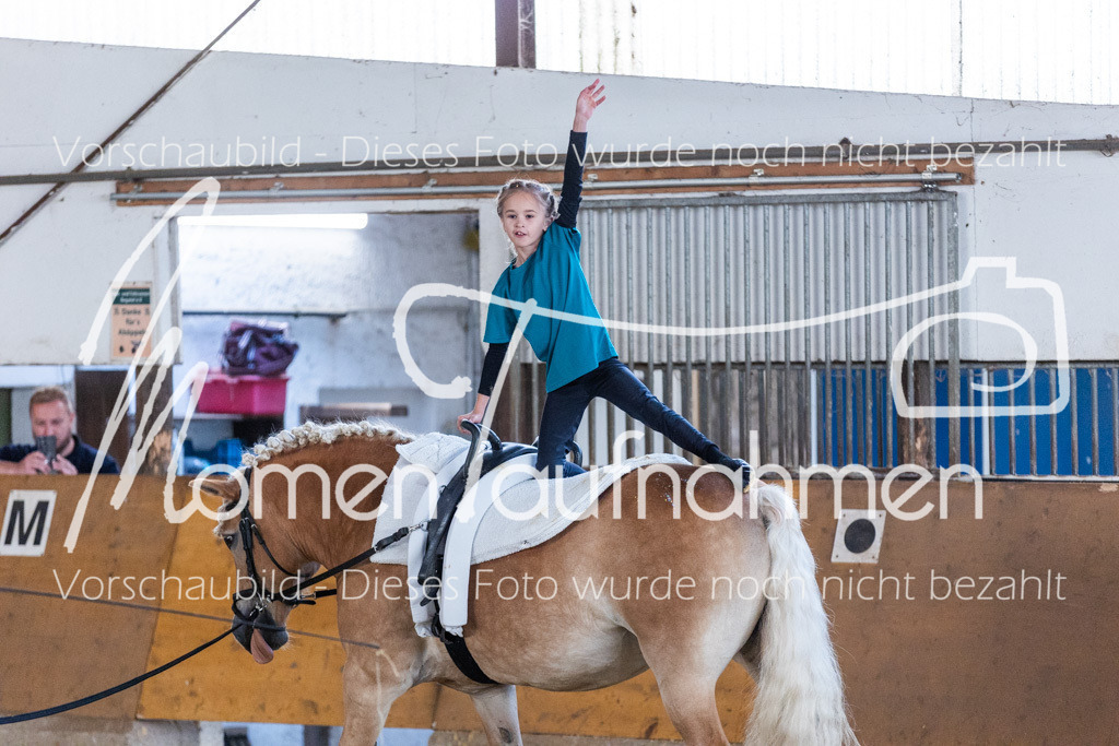 SS-Mini-002 | MomenTaufnahmen Pferdesportfotos