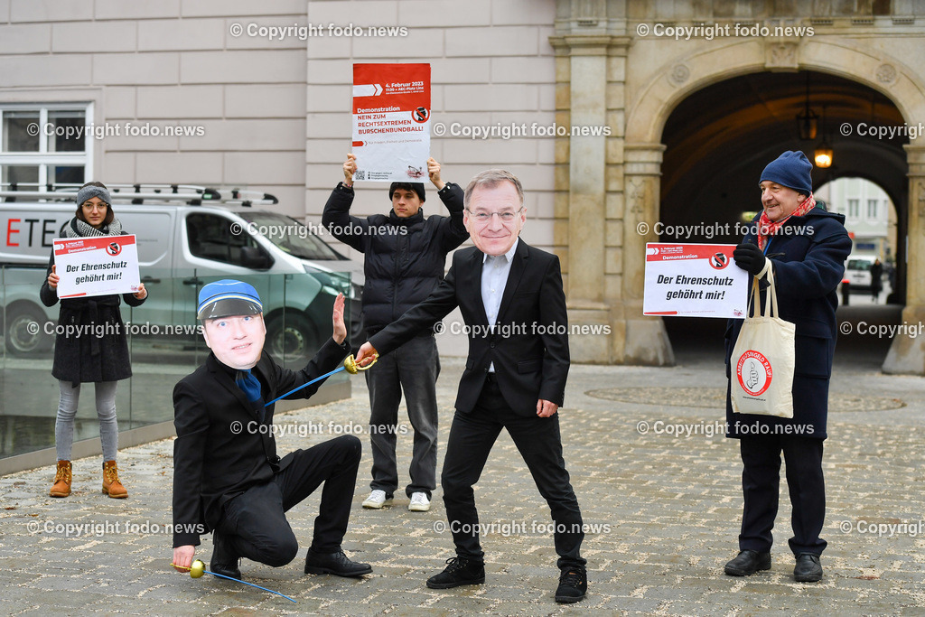 Medienkundgebung Linz gegen rechts_ gegen Burschenbundball_ 24.01.2023-5 | 24.01.2023, Linz, AUT, Medienkundgebung Linz gegen rechts, gegen Burschenbundball im Bild Kundgebungsteilnehmer